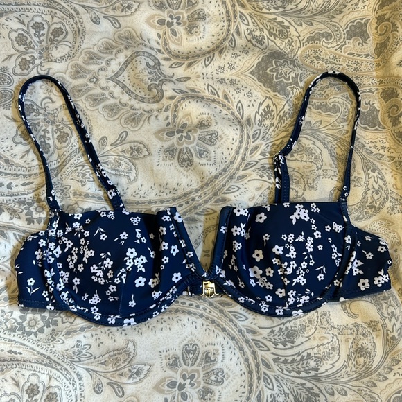 Bikini Top - Picture 1 of 6